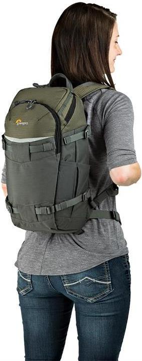 Actual product image Lowepro Flipside Trek BP 250AW (Photo backpack, 12 l)