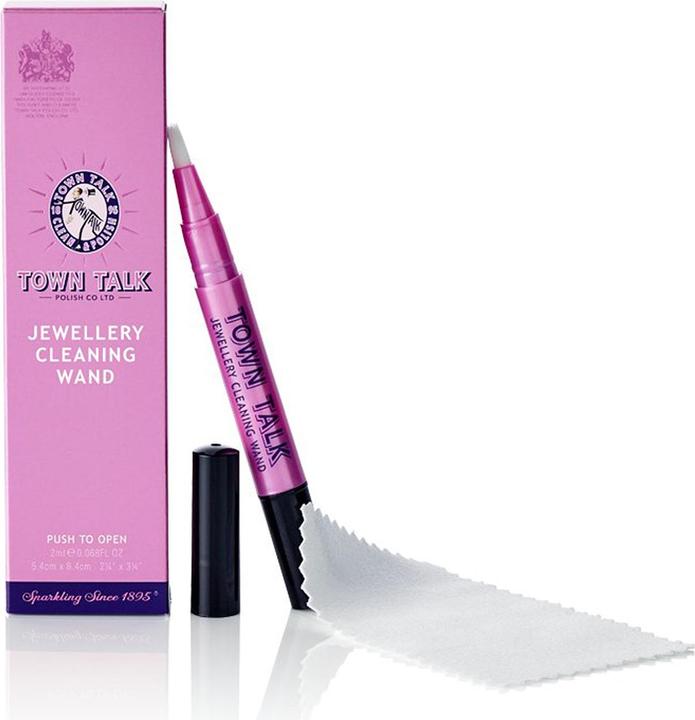 Leyda Town Talk Clean & Polish