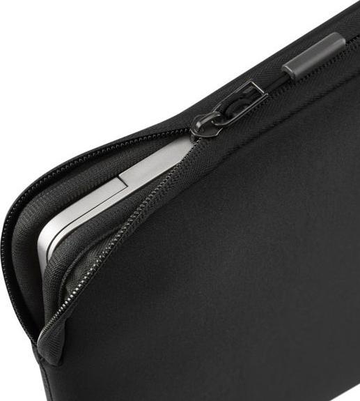 Actual product image Pipetto Classic Fit Sleeve MacBook Air 15 Black (15", Apple)