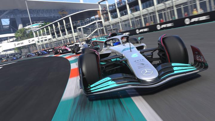 Produktbild Microsoft F1 22 - Champions Edition Upgrade (Xbox Series S, Xbox Series X, Xbox One X, Xbox One S)