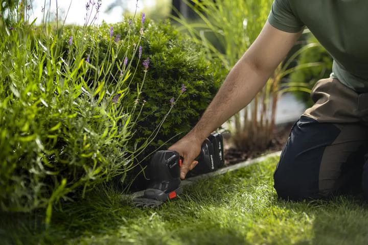 Produktbild Husqvarna ASPIRE S20-P4A STRAUCHSCHERE INKL. B36/C50 (Akkuheckenschere)