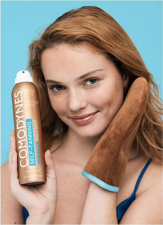 Produktbild Comodynes - Self-Tanning Handschuh (Selbstbräunungsschaum)