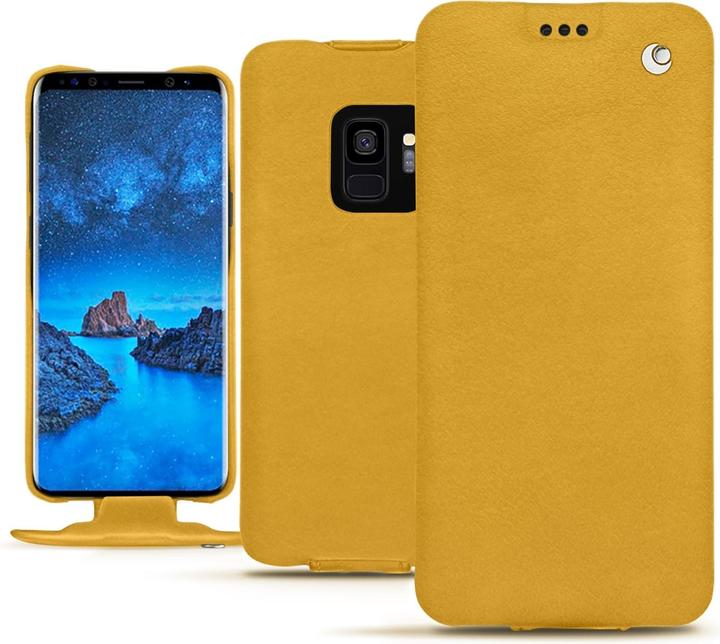 Jaune soulèu ( Pantone #F3B934 )
