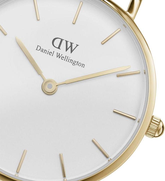 Actual product image Daniel Wellington Classic Petite Evergold White (32 mm) (Watch with gemstone, 32 mm)