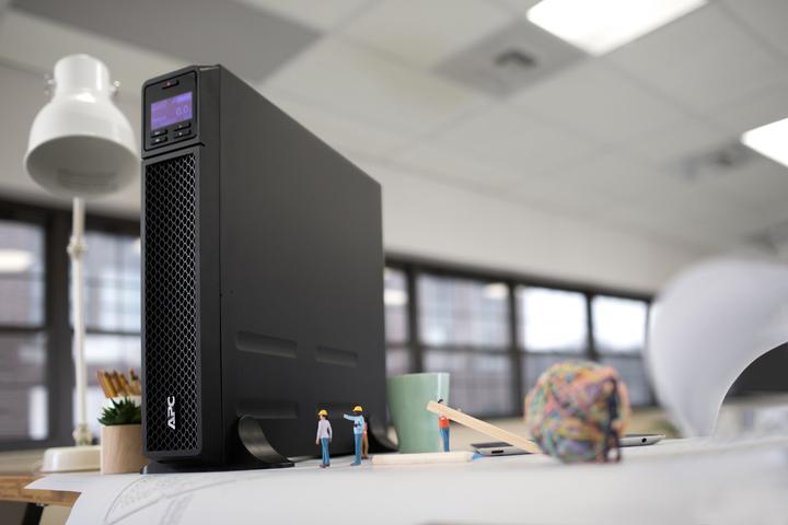 Actual product image APC Usv Srt3000xli, 3000va/2700w (3000 VA, 2700 W, Online double converter UPS)