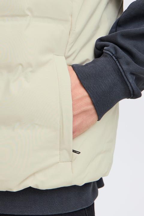 Actual product image Solid SDMILAS VEST 21108309 (S)