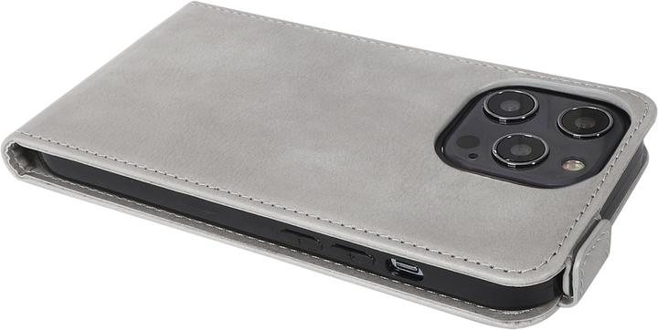 Actual product image Cadorabo Flip Smooth Sleeve (Apple iPhone 13 Pro)