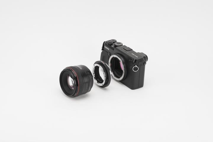 Produktbild Viltrox EF-GFX AAuto Focus Mount Adapter Canon EF mount lens to Fujifilm GFX mount