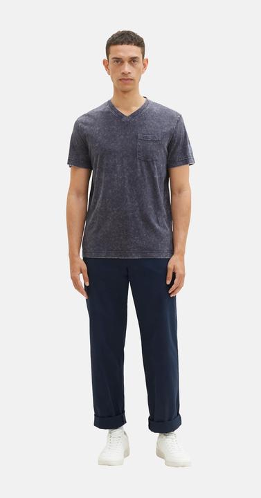Produktbild Tom Tailor T-Shirt Kurzarmshirt mit V-Ausschnitt, ausgewaschener Optik und Brusttasche (M)