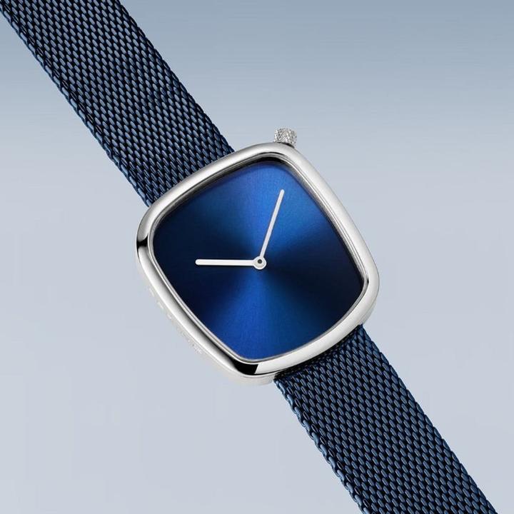 Actual product image Bering Classic (Analogue wristwatch, 34 mm)