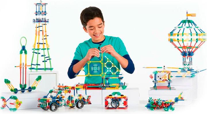 Actual product image K'Nex Classic construction kit 70 models, 705 parts.