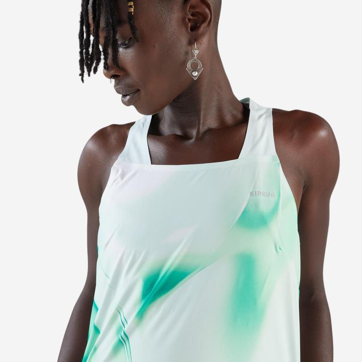 Immagine prodotto Kiprun Lauf-Tanktop Damen leicht - Run 900 Light grün Print (XS)