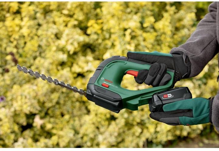 Produktbild Bosch Home & Garden AdvancedShear 18V-10 (Akkuheckenschere)