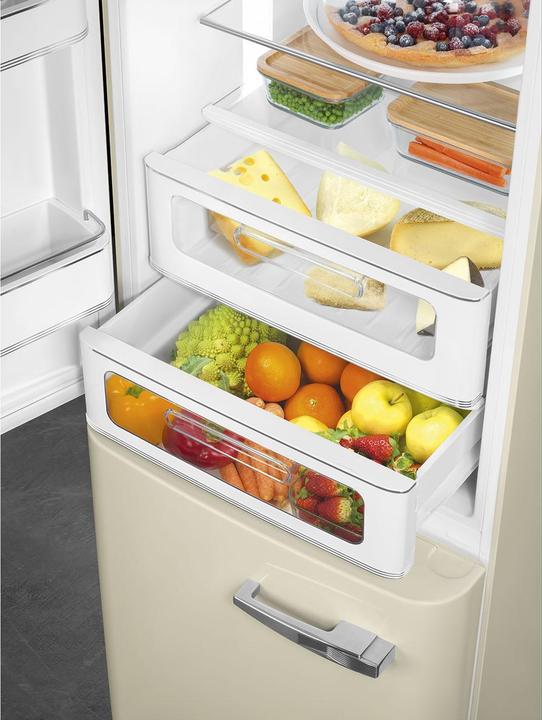Image du produit Smeg Style rétro FAB32LCR5 (331 l)
