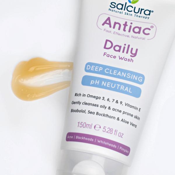 Actual product image Salcura Skincare Antiac Daily Face Wash Facial Cleansing Gel 150 ml Unisex (Cleaning cloths, 150 ml)
