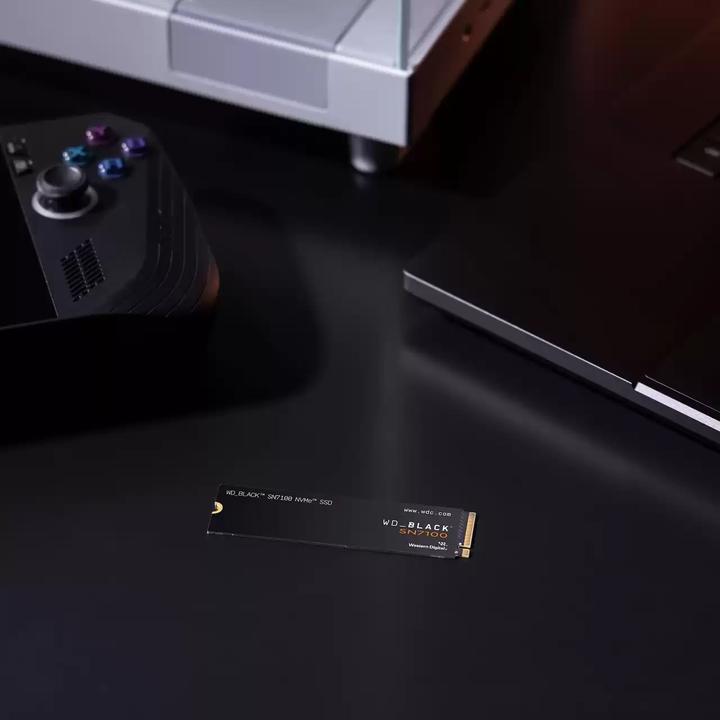 Image du produit WD Black SN7100 (2000 Go, M.2 2280)