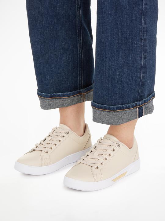 Produktbild Tommy Hilfiger Golden HW Court - 60335 (38)
