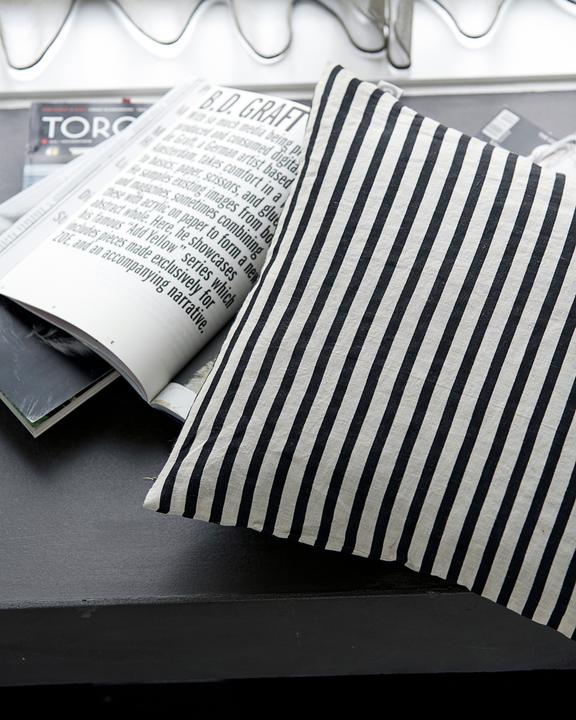 Produktbild House Doctor Stripe (50 x 50 cm)