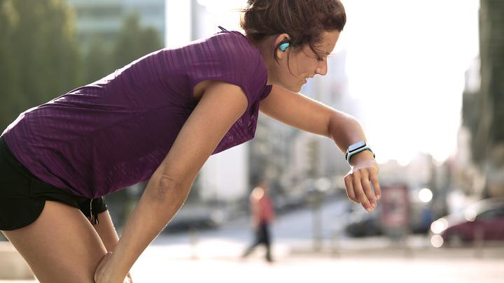 Produktbild TomTom Runner 2 Cardio + Music GPS Watch