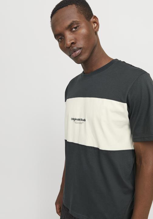 Produktbild Jack & Jones Jorvesterbro Block Tee Ss Crew Styd Aw24 (M)