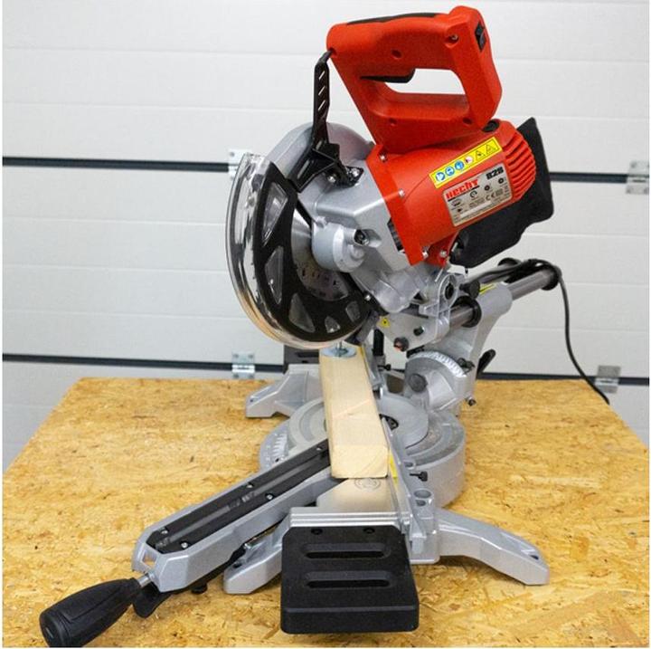 Actual product image Hecht 828 Chop and miter saw