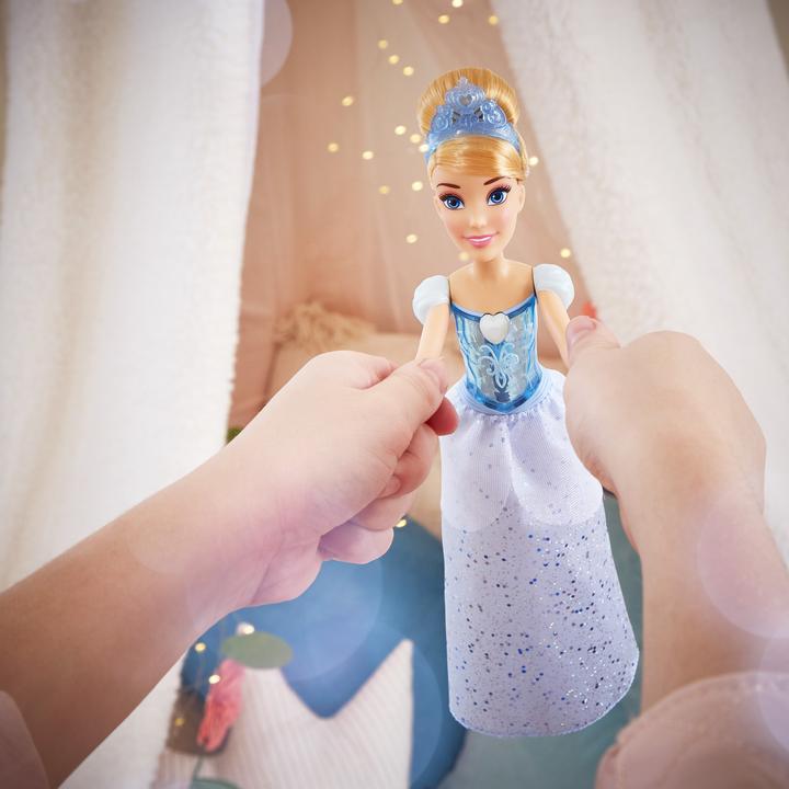 Immagine prodotto Hasbro Bambola Shimmer Shine Cinderella