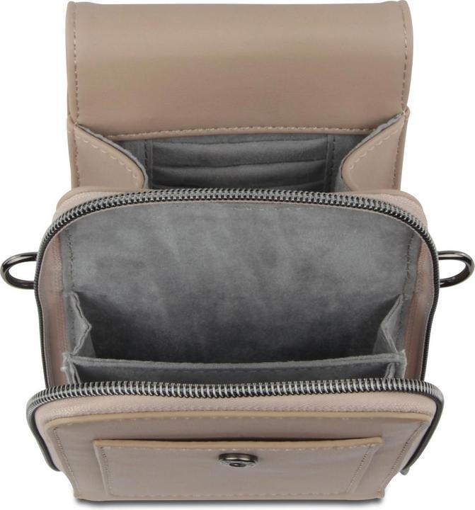 Actual product image Bugatti Almata Crossover Stock Exchange