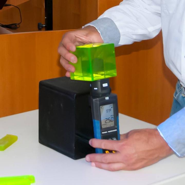 Produktbild PCE Instruments Strahlenschutzmessgerät
