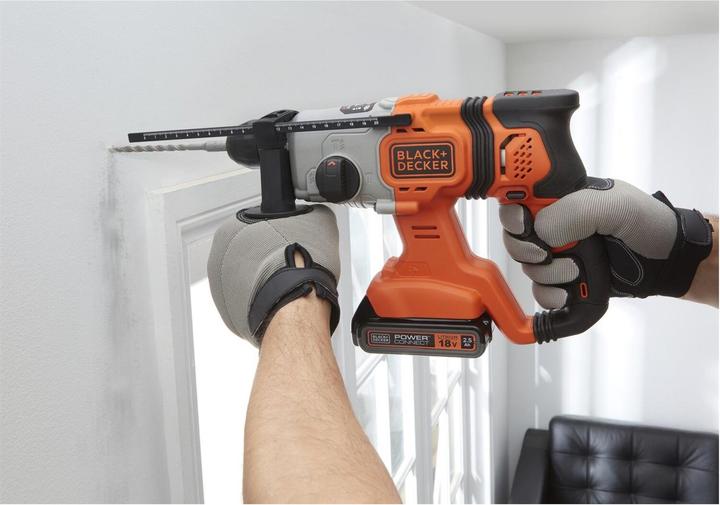 Produktbild Black & Decker Akku Schlagbohrschrauber (Akkubetrieb)