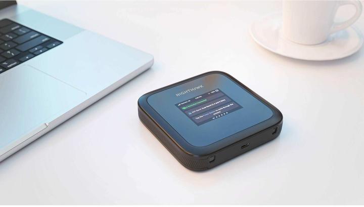 Actual product image Netgear Nighthawk M3 Mobile Router