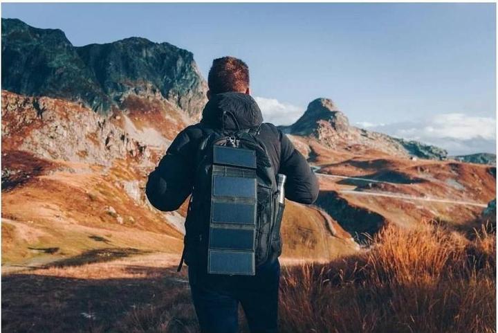 Produktbild Sunslice Tragbare Solar-Batterie 8W "Electron" (10000 mAh, 8 W, 20 Wh)