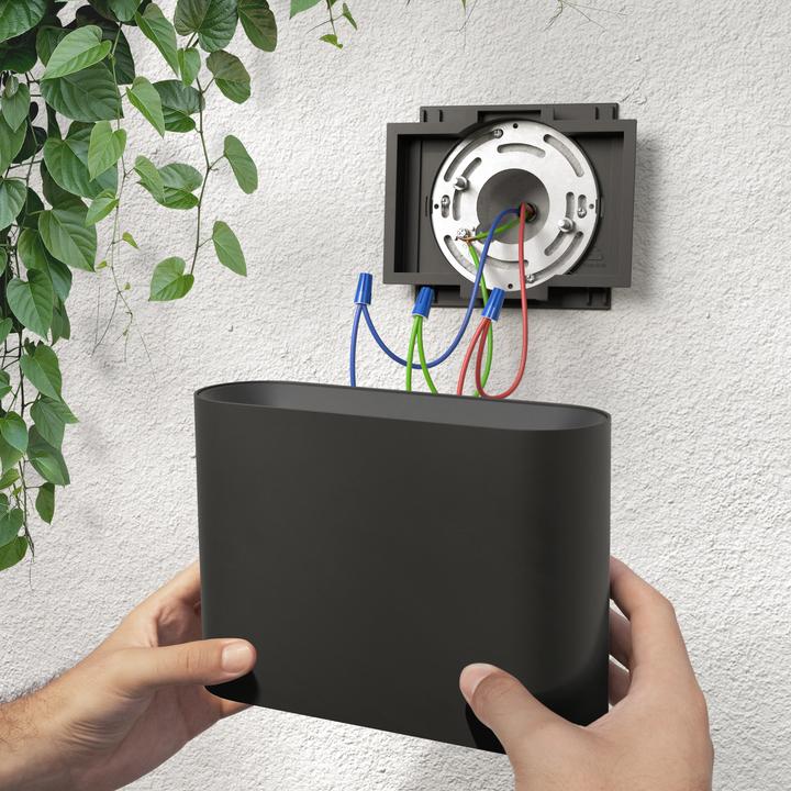 Actual product image Philips Hue White & Colour Ambiance Dymera (1020 lm, IP44)