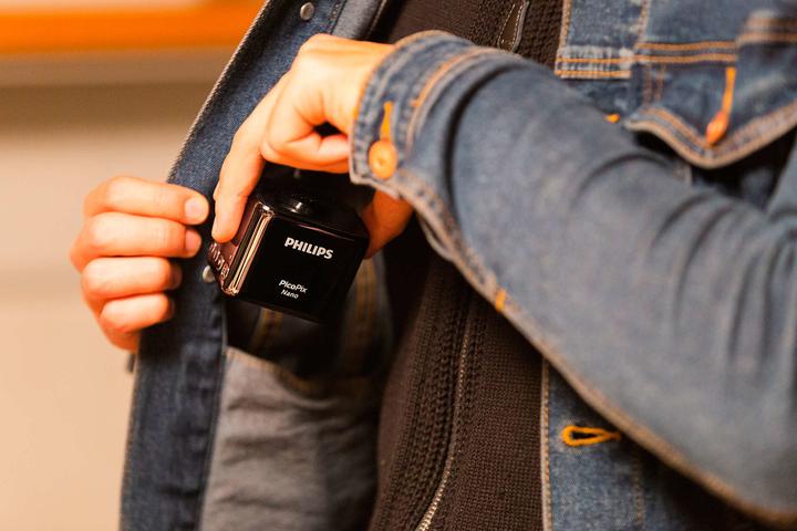 Actual product image Philips PicoPix Nano (nHD, 100 lm, 1.68:1)