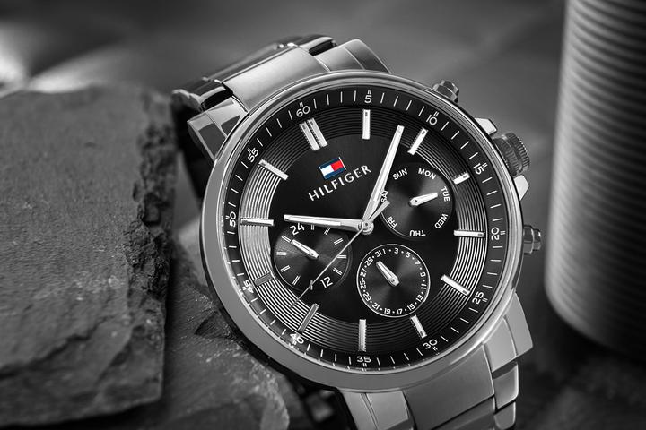 Produktbild Tommy Hilfiger Tyson Herrenuhr 1710590 + BOX