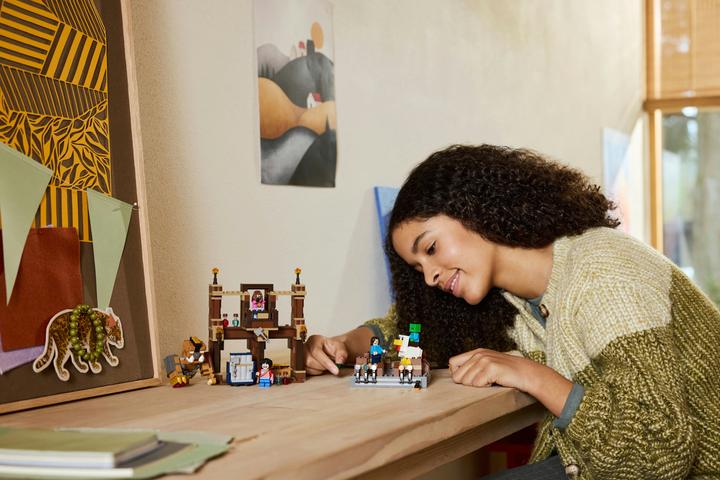 Produktbild LEGO Waldanwesen mit Boxring (21272, LEGO Minecraft)