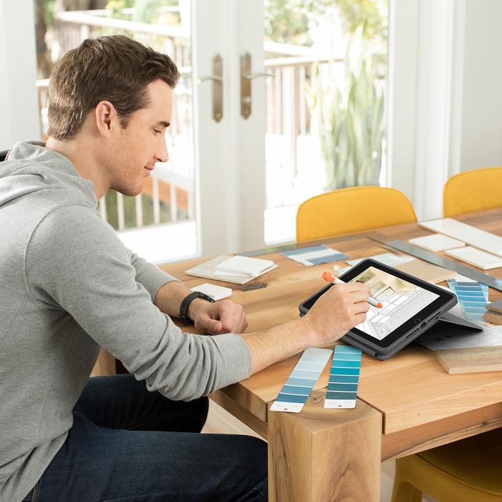 Actual product image Logitech Rugged Folio (FR, iPad 2020 (8. Gen), iPad 2021 (9th Gen), iPad 2019 (7th gene))