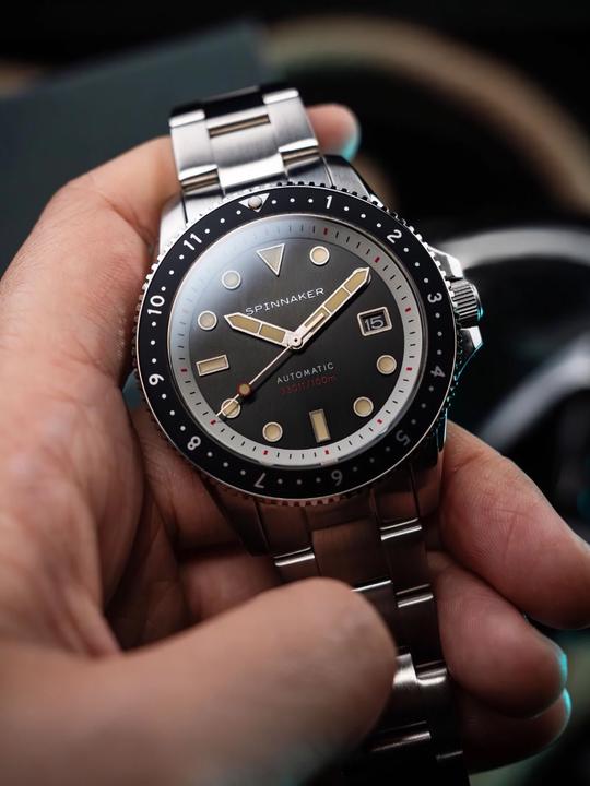 Actual product image Spinnaker SP-5136-11 Croft Pioneer (Rotating bezel left)