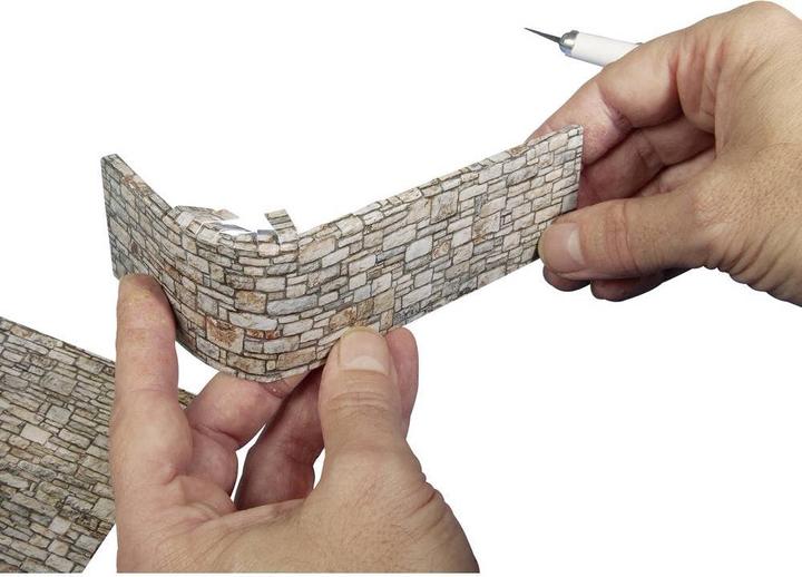 Actual product image Noch H0 3D Cardboard Industrial Walls
