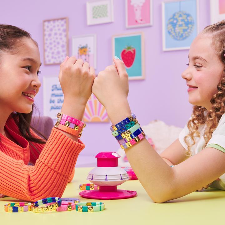 Actual product image Spin Master Pop Style Bracelet Studio