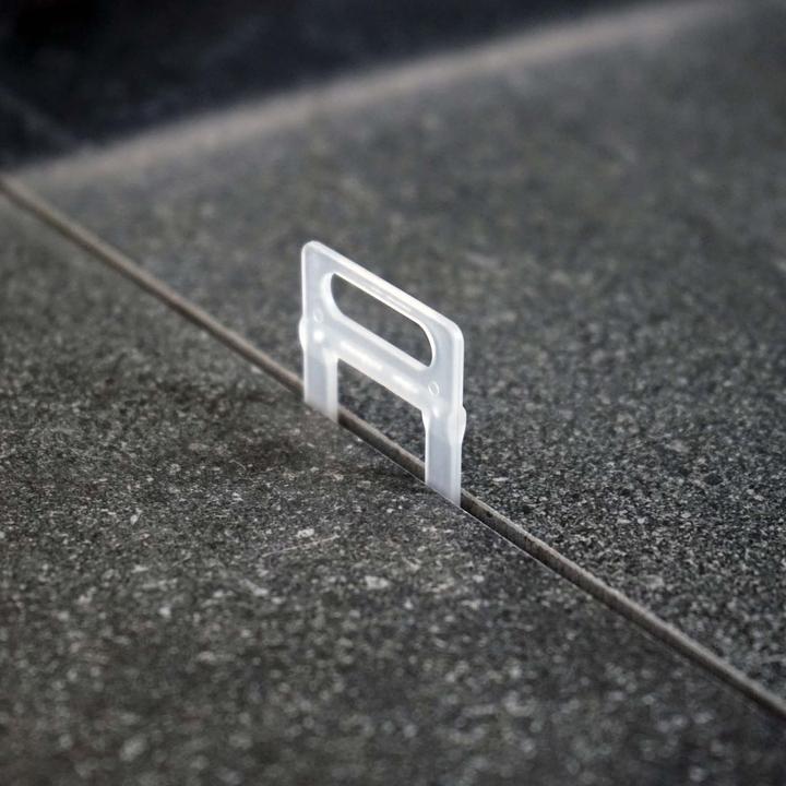 Actual product image XPOtool Tile Levelling System 300 Pull Tabs 2.0mm Laying Aid for Floor Tiles Paving Tiles