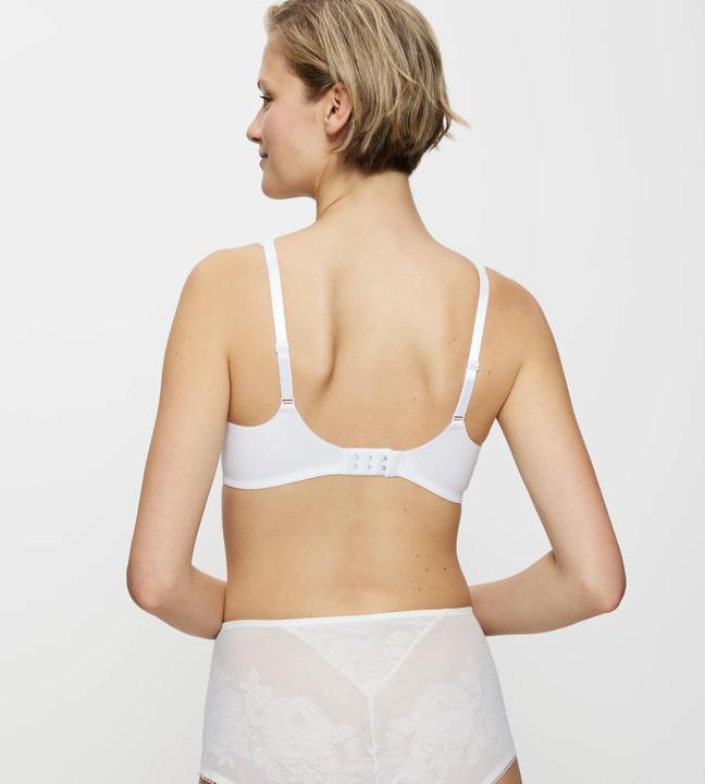 Actual product image Triumph Modern Soft + Cotton P cup bra without underwire (95 A, Single pack)