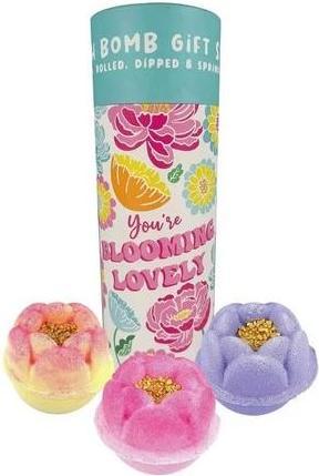 Image du produit Bomb Cosmetics You're Blooming Lovely 3 Piece Bath Bomb Gift Set (Praline de bain)