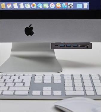Actual product image LMP Attach Hub (USB-C, 7 Ports)
