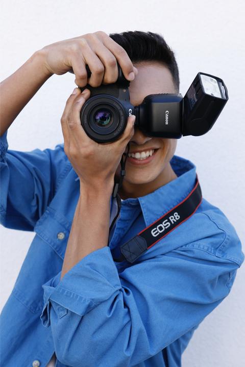 Actual product image Canon Speedlite EL-10 (Plug-on flash, Canon)