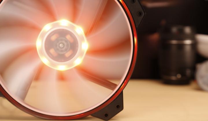 Immagine prodotto Cooler Master Mf200r RGB (200 mm, 1 x)