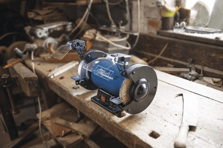 Produktbild Scheppach SM150LB Doppelschleifer mit Bürste - 230-240V 50Hz 400W - 150mm (Doppelschleifer, 400 W)