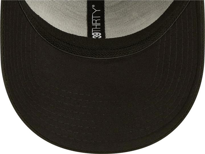 Image du produit New Era 39Thirty Cap - SIDELINE 2022 Tampa Bay Buccaneers (M/L)