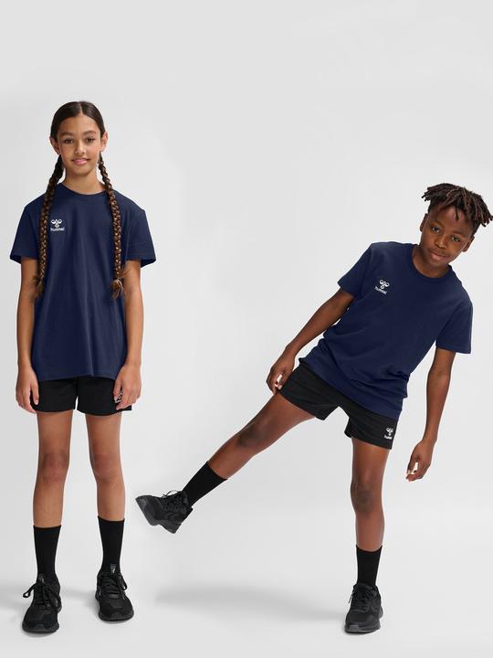 Actual product image hummel HMLGO 2.0 T-SHIRT S/S KIDS (140)