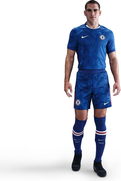 Actual product image Nike FC Chelsea Authentic Trikot (L)
