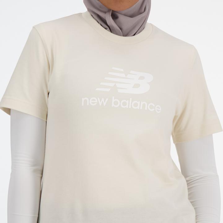 Image du produit New Balance W Sport Essentials Jersey Logo T-Shirt (L)